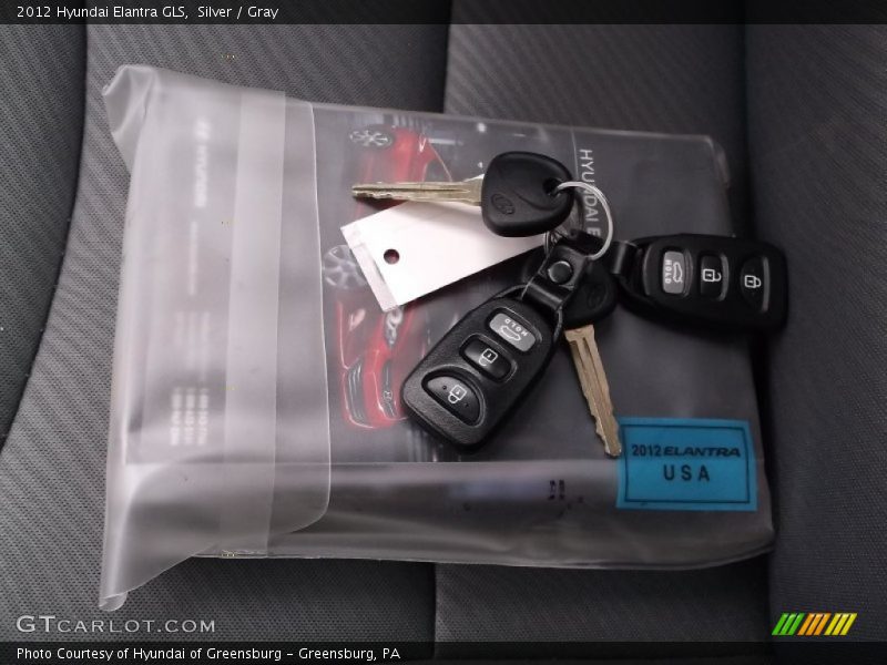 Silver / Gray 2012 Hyundai Elantra GLS