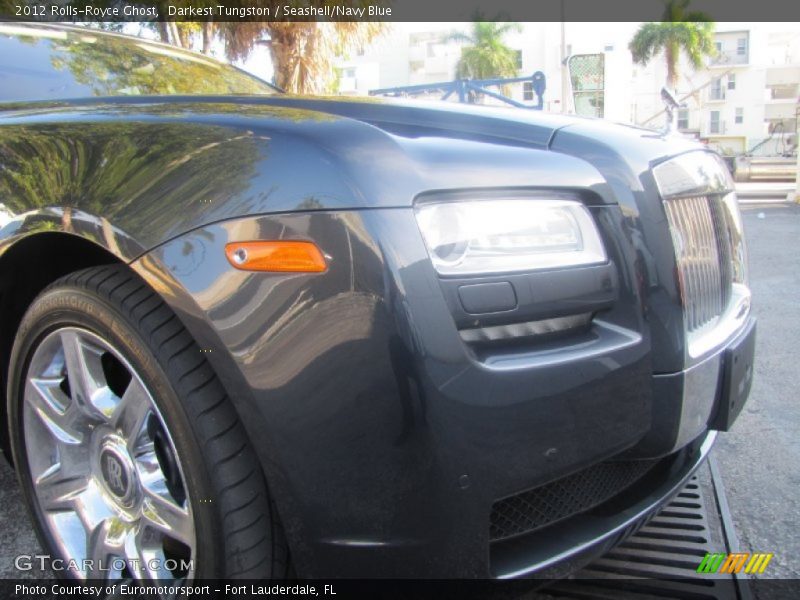 Darkest Tungston / Seashell/Navy Blue 2012 Rolls-Royce Ghost