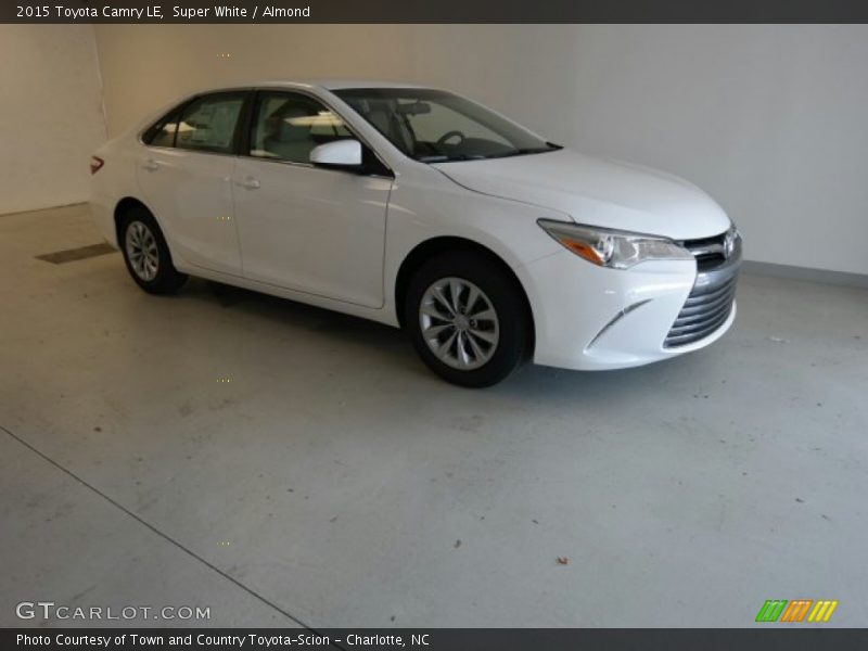 Super White / Almond 2015 Toyota Camry LE
