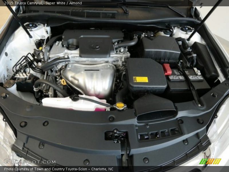 Super White / Almond 2015 Toyota Camry LE