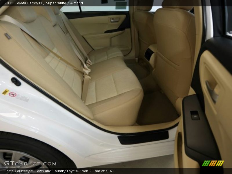 Super White / Almond 2015 Toyota Camry LE