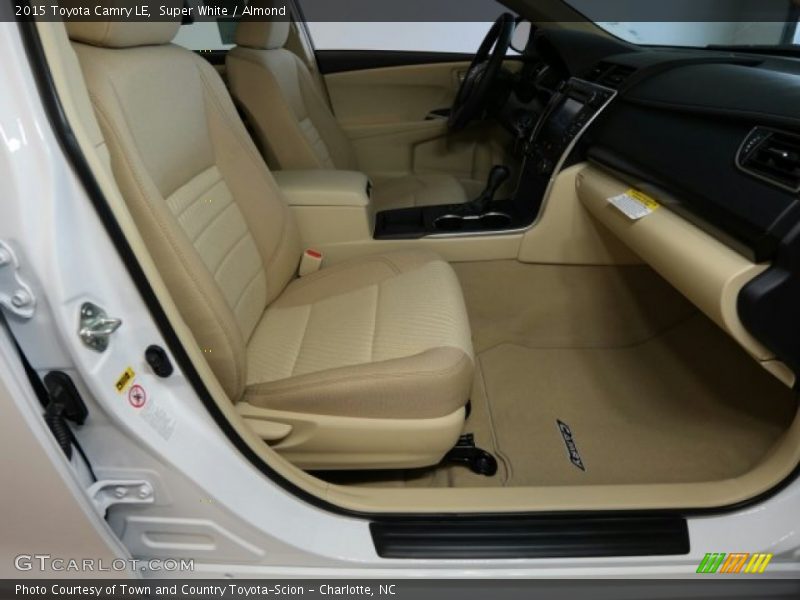 Super White / Almond 2015 Toyota Camry LE