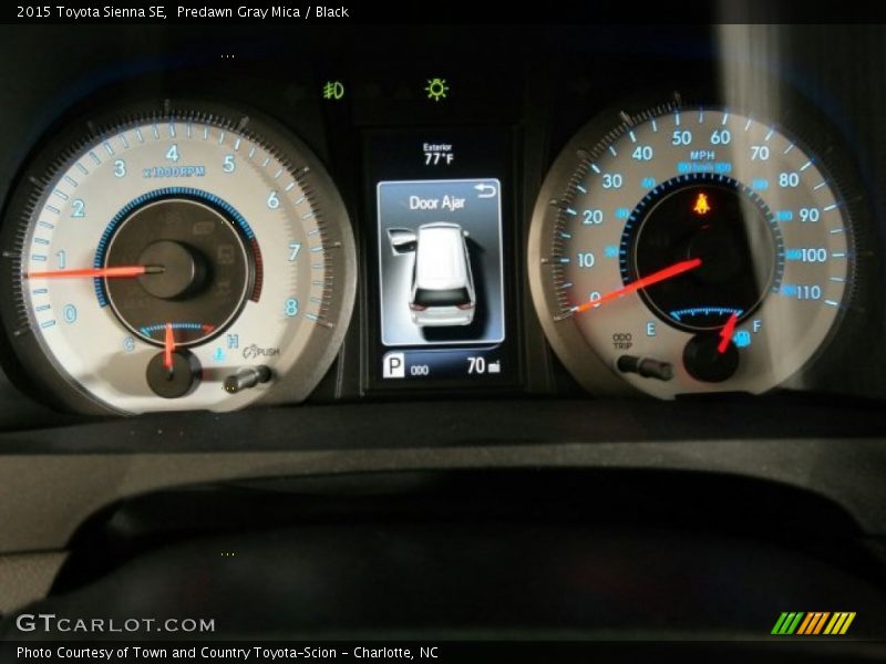 Predawn Gray Mica / Black 2015 Toyota Sienna SE
