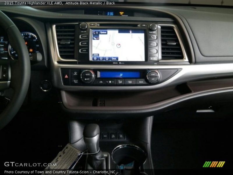 Attitude Black Metallic / Black 2015 Toyota Highlander XLE AWD