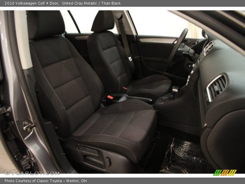 United Gray Metallic / Titan Black 2010 Volkswagen Golf 4 Door