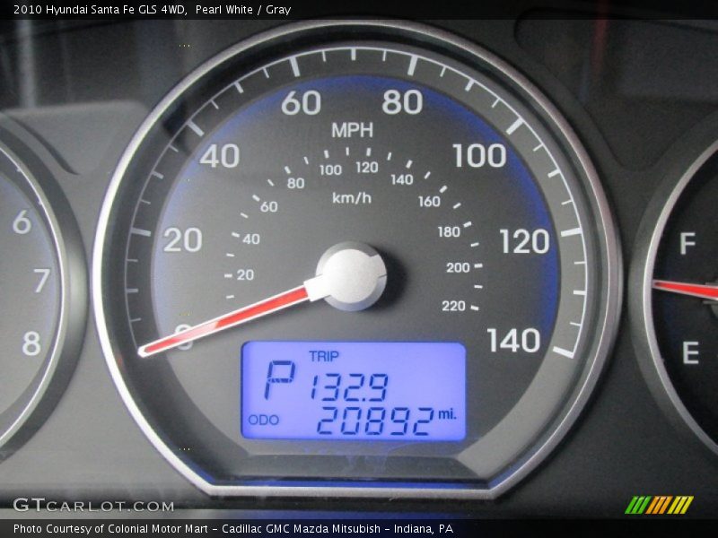 Pearl White / Gray 2010 Hyundai Santa Fe GLS 4WD