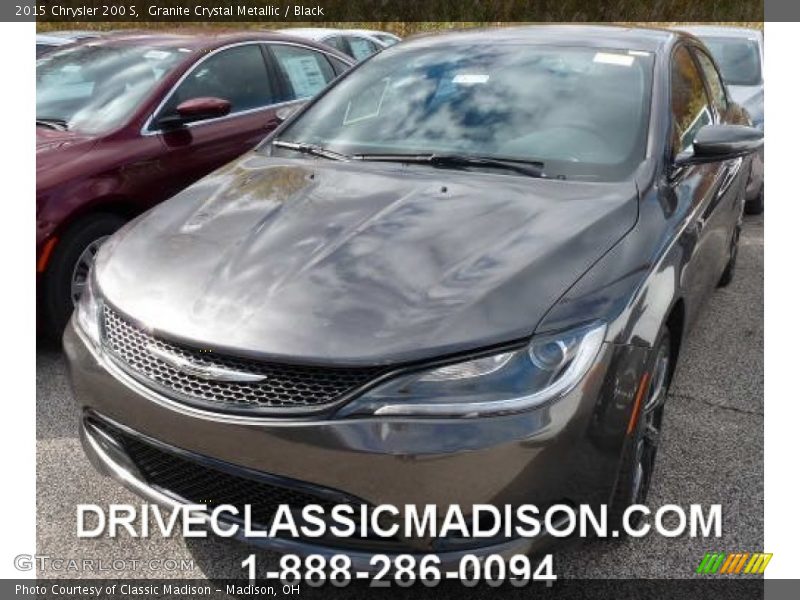Granite Crystal Metallic / Black 2015 Chrysler 200 S