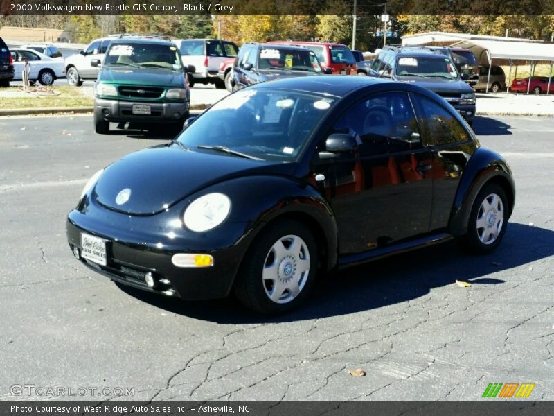 Black / Grey 2000 Volkswagen New Beetle GLS Coupe