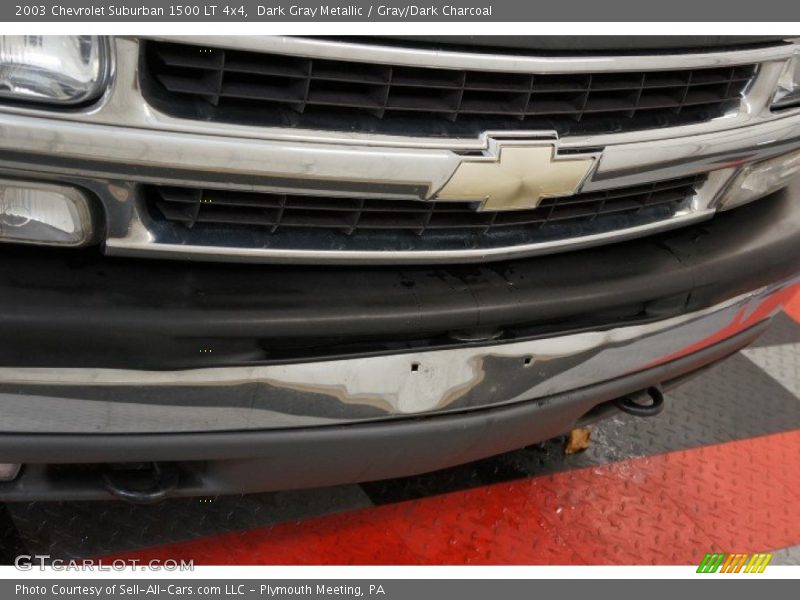 Dark Gray Metallic / Gray/Dark Charcoal 2003 Chevrolet Suburban 1500 LT 4x4