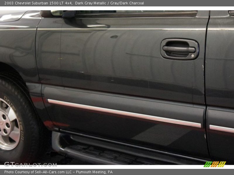 Dark Gray Metallic / Gray/Dark Charcoal 2003 Chevrolet Suburban 1500 LT 4x4