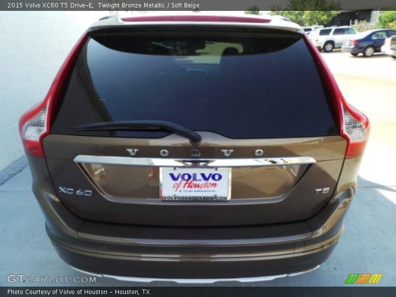 Twilight Bronze Metallic / Soft Beige 2015 Volvo XC60 T5 Drive-E