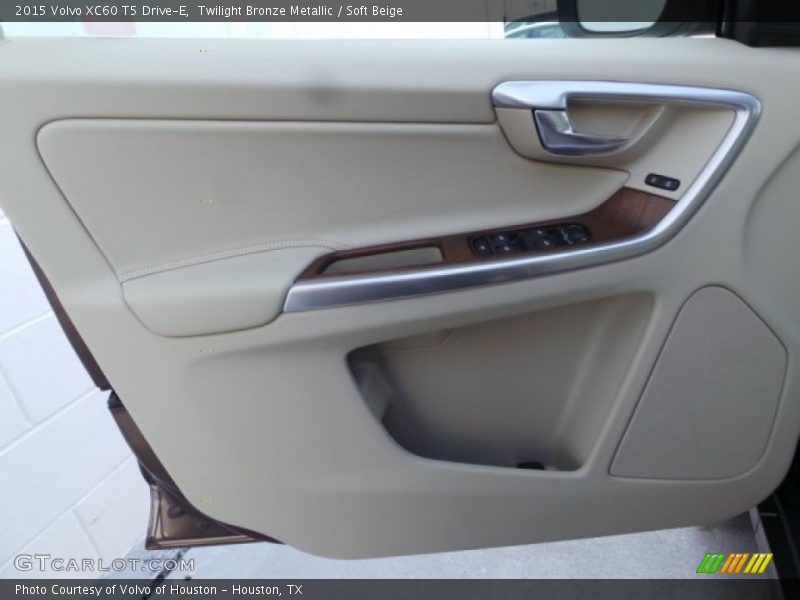 Twilight Bronze Metallic / Soft Beige 2015 Volvo XC60 T5 Drive-E