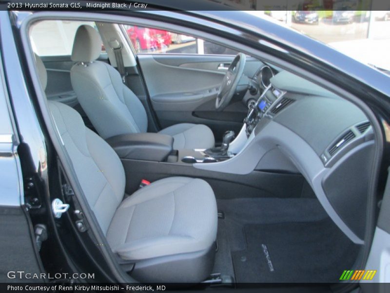 Midnight Black / Gray 2013 Hyundai Sonata GLS