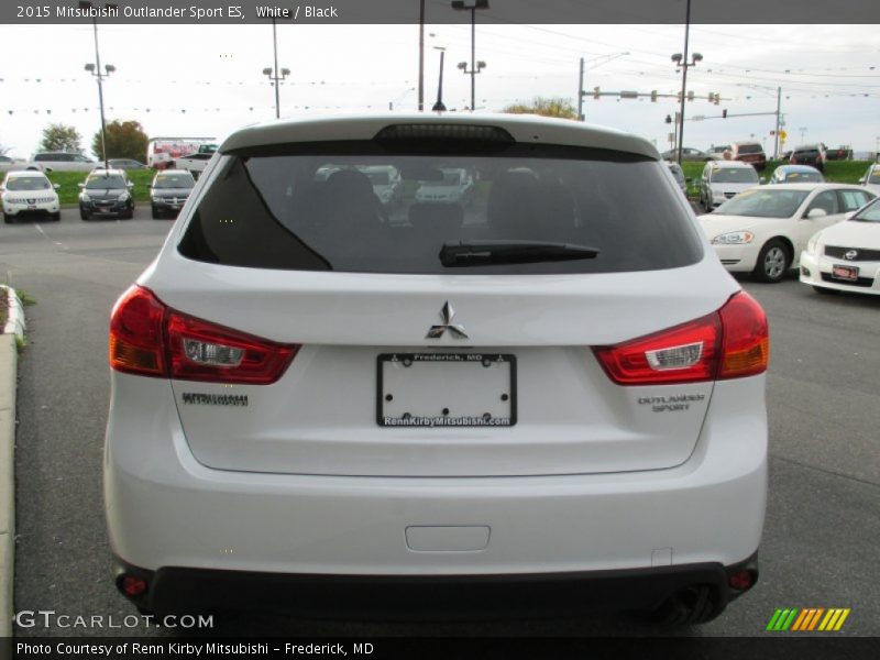 White / Black 2015 Mitsubishi Outlander Sport ES