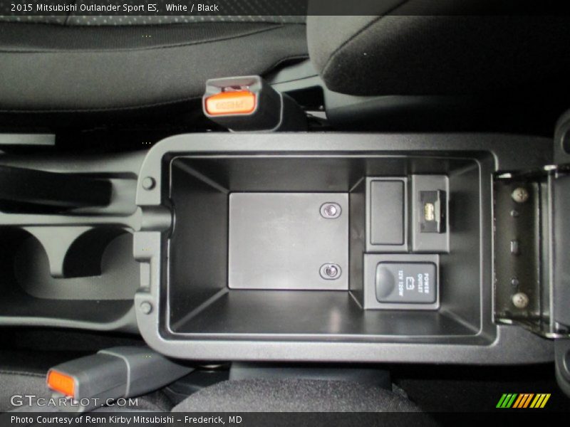 White / Black 2015 Mitsubishi Outlander Sport ES