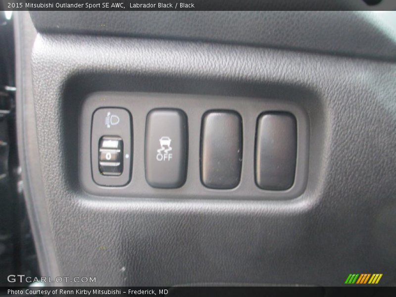 Labrador Black / Black 2015 Mitsubishi Outlander Sport SE AWC