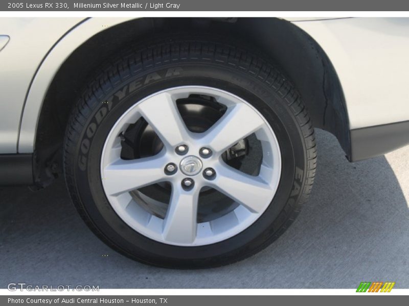 Millenium Silver Metallic / Light Gray 2005 Lexus RX 330
