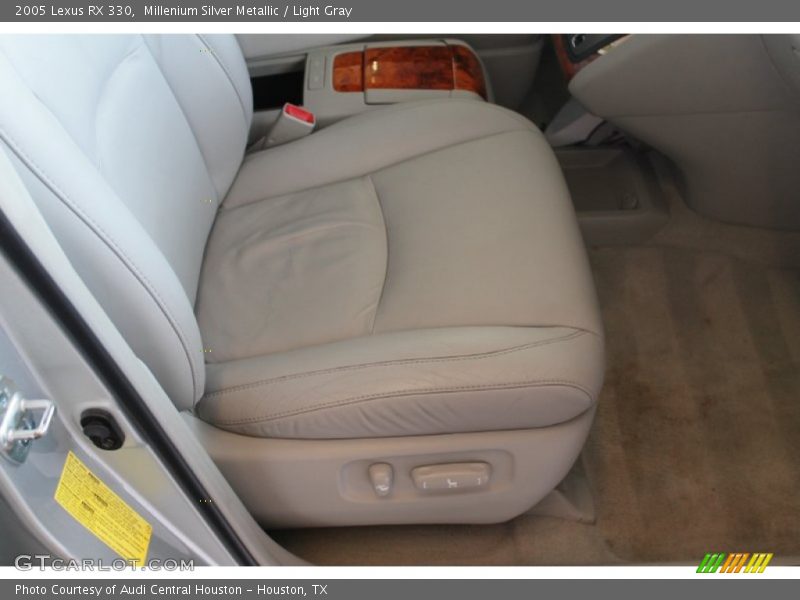 Millenium Silver Metallic / Light Gray 2005 Lexus RX 330