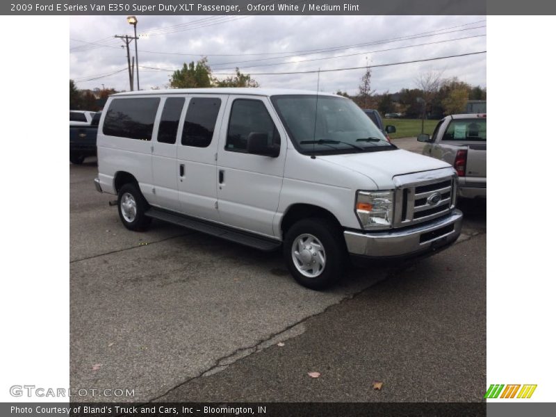 Oxford White / Medium Flint 2009 Ford E Series Van E350 Super Duty XLT Passenger