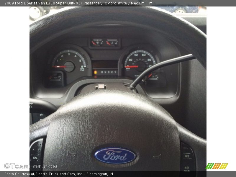 Oxford White / Medium Flint 2009 Ford E Series Van E350 Super Duty XLT Passenger