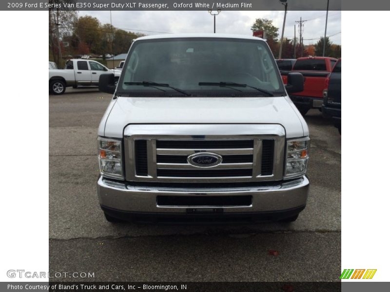Oxford White / Medium Flint 2009 Ford E Series Van E350 Super Duty XLT Passenger