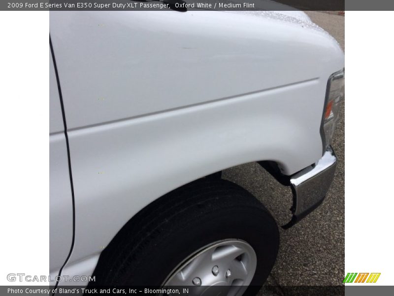 Oxford White / Medium Flint 2009 Ford E Series Van E350 Super Duty XLT Passenger