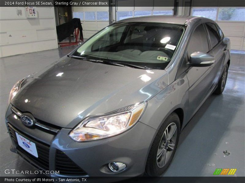 Sterling Gray / Charcoal Black 2014 Ford Focus SE Sedan