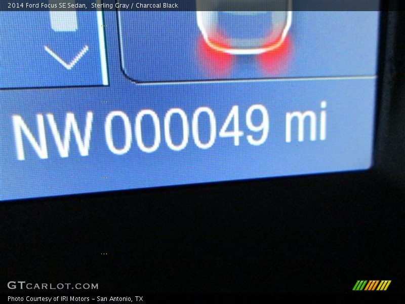 Sterling Gray / Charcoal Black 2014 Ford Focus SE Sedan