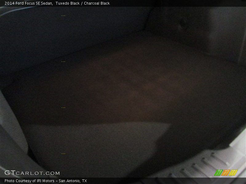 Tuxedo Black / Charcoal Black 2014 Ford Focus SE Sedan