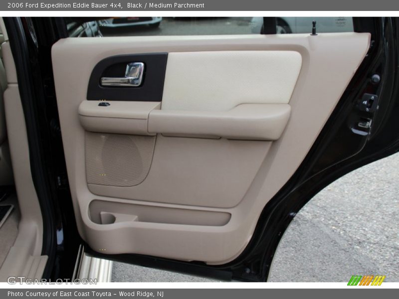 Black / Medium Parchment 2006 Ford Expedition Eddie Bauer 4x4