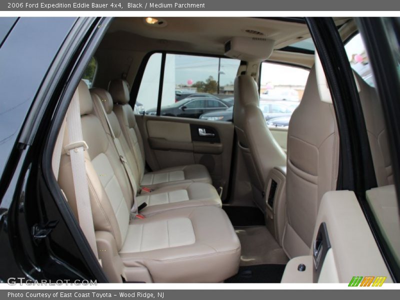 Black / Medium Parchment 2006 Ford Expedition Eddie Bauer 4x4