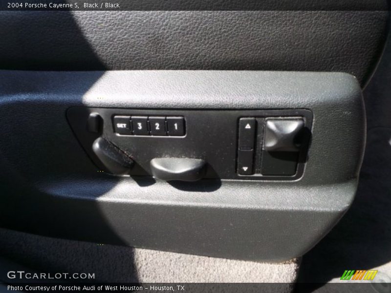 Black / Black 2004 Porsche Cayenne S