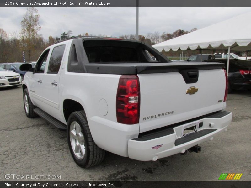 Summit White / Ebony 2009 Chevrolet Avalanche LT 4x4