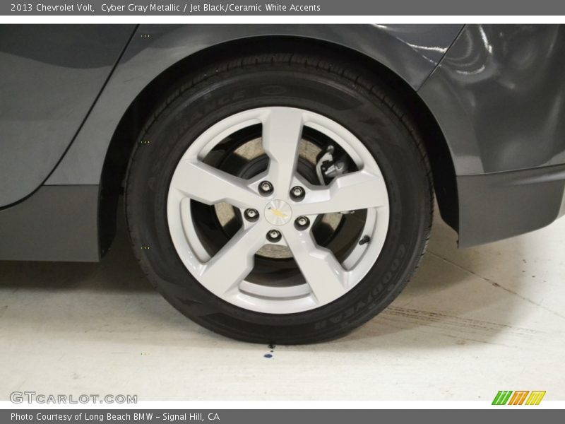 Cyber Gray Metallic / Jet Black/Ceramic White Accents 2013 Chevrolet Volt
