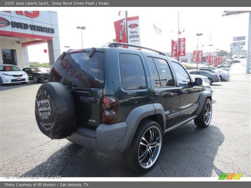 Deep Beryl Green Pearl / Khaki 2005 Jeep Liberty Sport