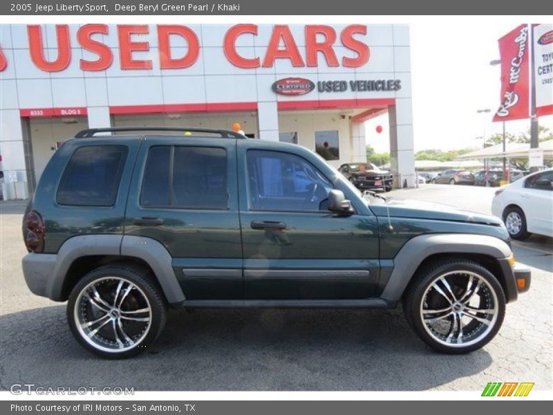 Deep Beryl Green Pearl / Khaki 2005 Jeep Liberty Sport