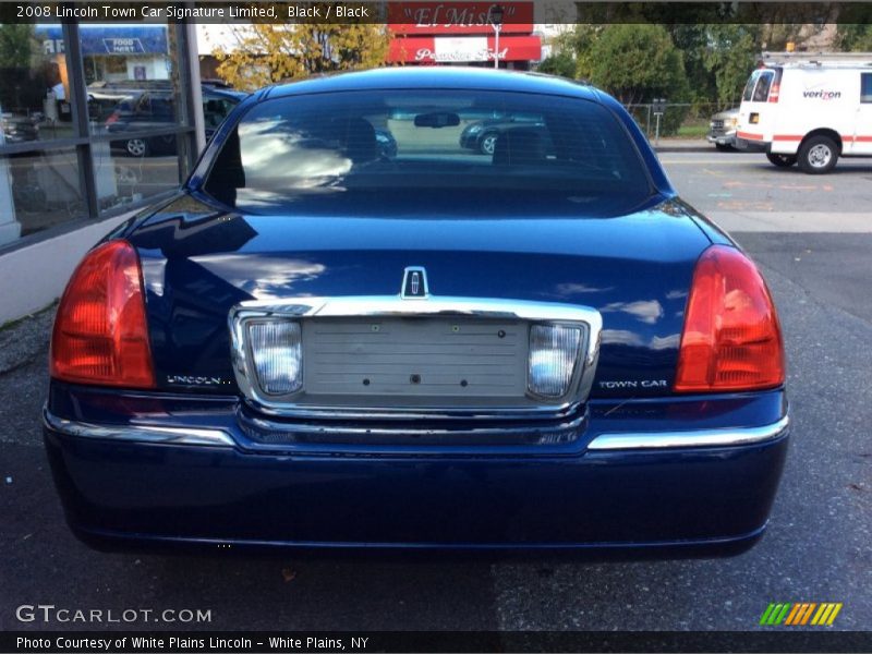 Black / Black 2008 Lincoln Town Car Signature Limited