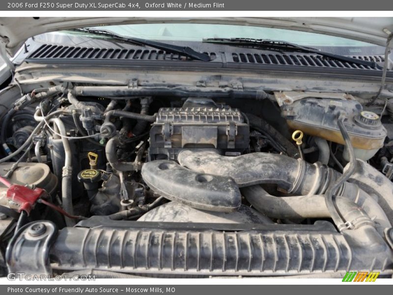 Oxford White / Medium Flint 2006 Ford F250 Super Duty XL SuperCab 4x4