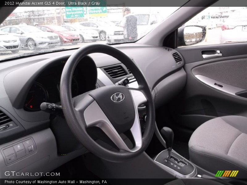 Ultra Black / Gray 2012 Hyundai Accent GLS 4 Door