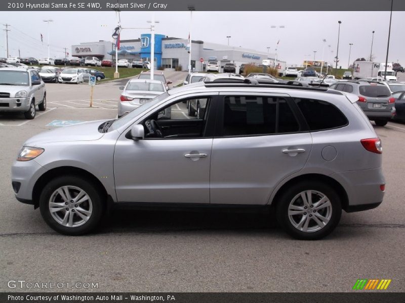 Radiant Silver / Gray 2010 Hyundai Santa Fe SE 4WD