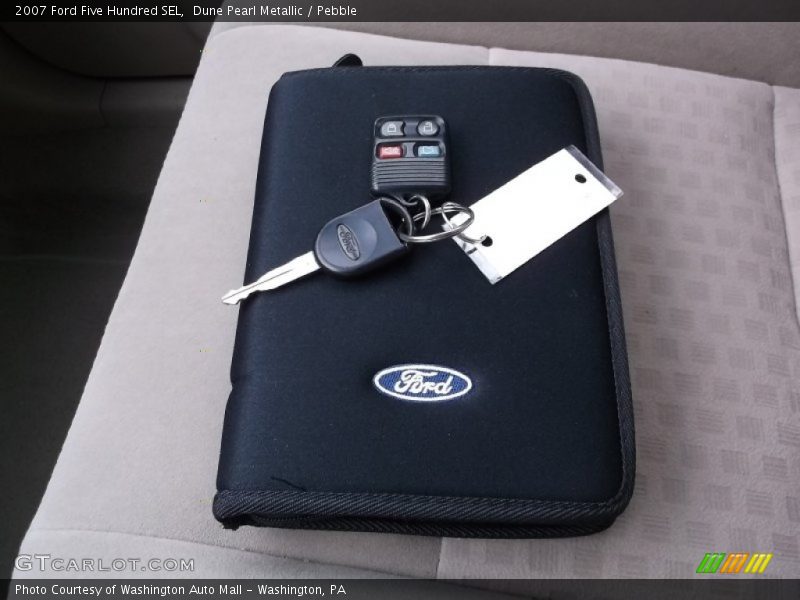 Keys of 2007 Five Hundred SEL