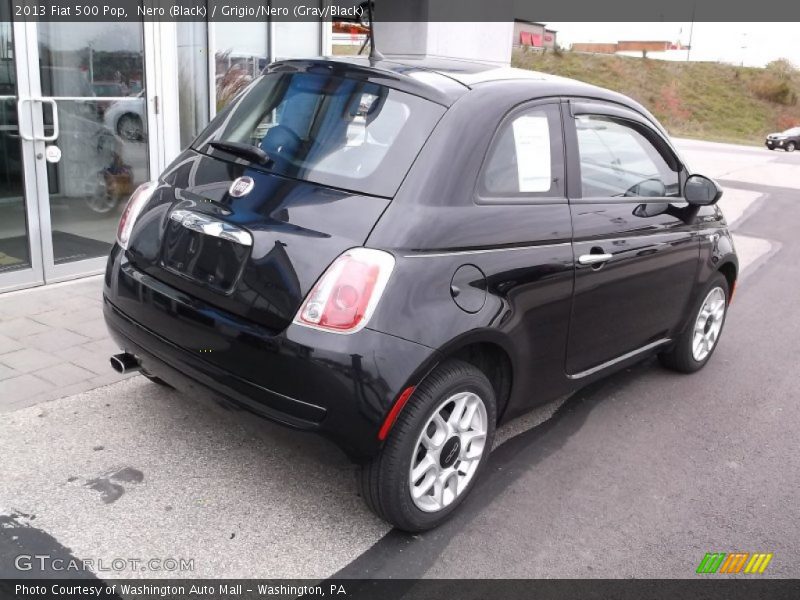 Nero (Black) / Grigio/Nero (Gray/Black) 2013 Fiat 500 Pop