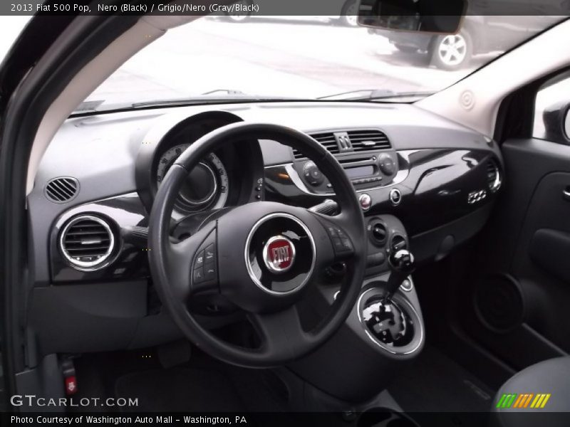 Nero (Black) / Grigio/Nero (Gray/Black) 2013 Fiat 500 Pop