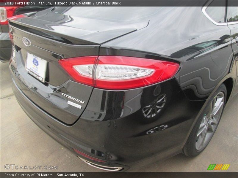 Tuxedo Black Metallic / Charcoal Black 2015 Ford Fusion Titanium