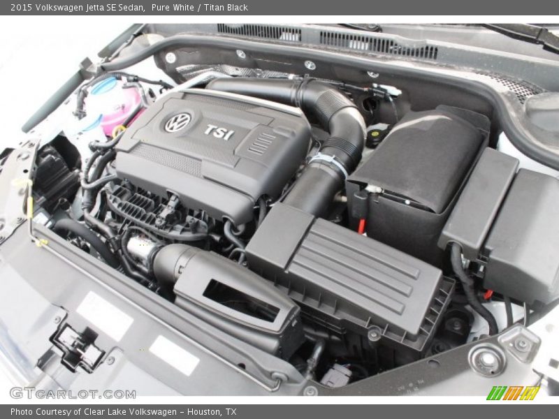 Pure White / Titan Black 2015 Volkswagen Jetta SE Sedan