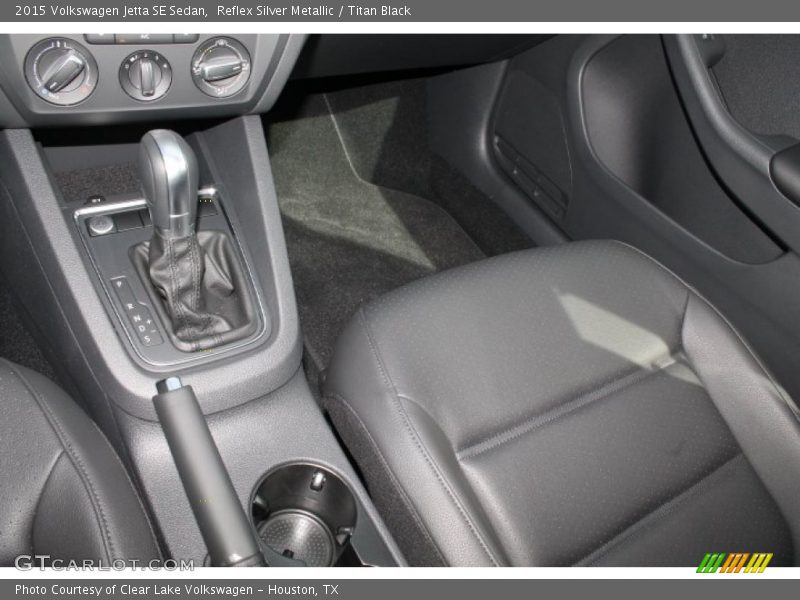 Reflex Silver Metallic / Titan Black 2015 Volkswagen Jetta SE Sedan