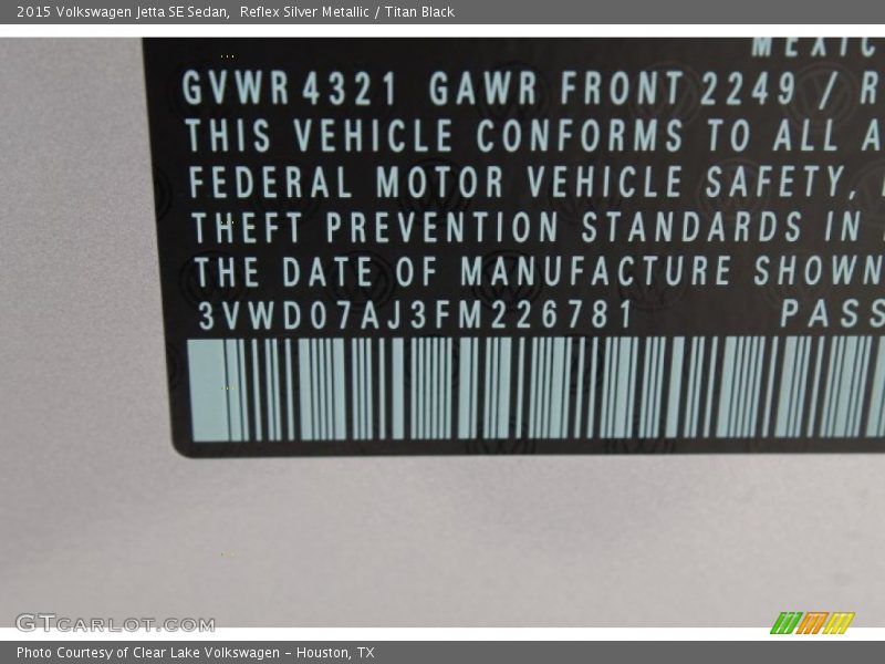 Reflex Silver Metallic / Titan Black 2015 Volkswagen Jetta SE Sedan