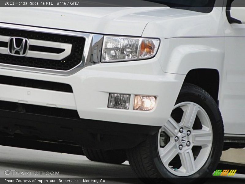 White / Gray 2011 Honda Ridgeline RTL