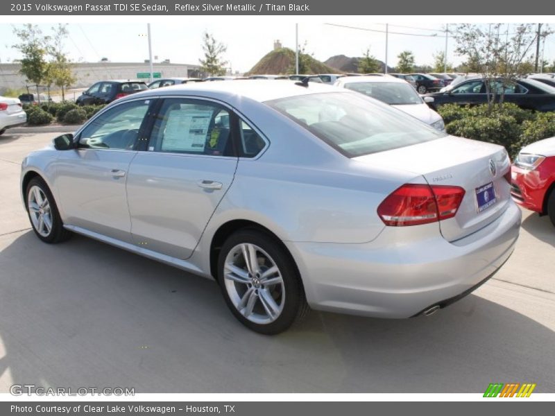 Reflex Silver Metallic / Titan Black 2015 Volkswagen Passat TDI SE Sedan
