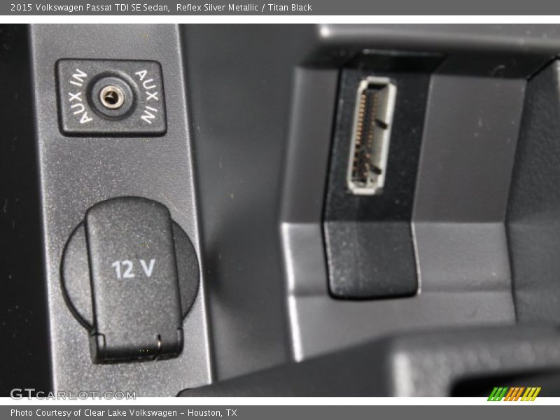 Reflex Silver Metallic / Titan Black 2015 Volkswagen Passat TDI SE Sedan